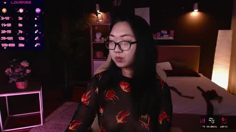 Marine  online show from November 6, 2:20 pm