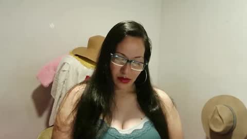 MARIPOSAhot33 online show from October 2, 9:24 pm