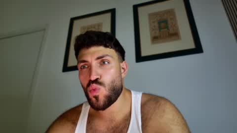 mark_ariete online show from August 6, 4:38 pm