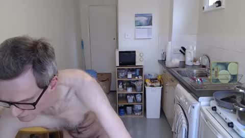 mark_islington online show from October 19, 10:42 am