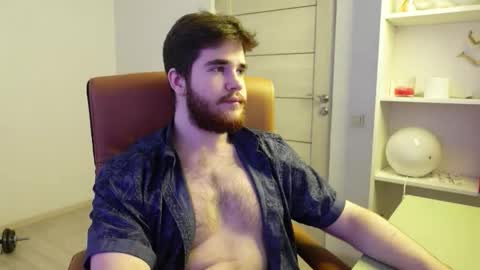 MARK MAXIM online show from November 16, 1:57 pm