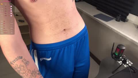 Mark online show from November 24, 7:01 pm