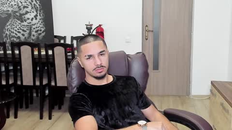 Tison online show from December 13, 6:10 am