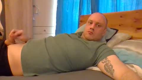 markus_7 online show from April 13, 1:04 pm