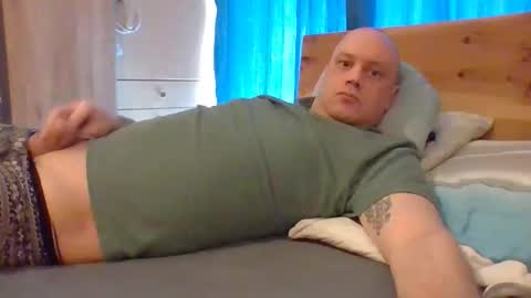 markus_7 online show from April 17, 12:07 pm