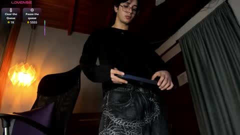 markuss___ online show from March 14, 7:34 am