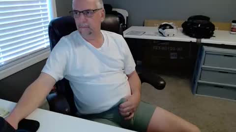marky0029 online show from June 5, 12:54 pm