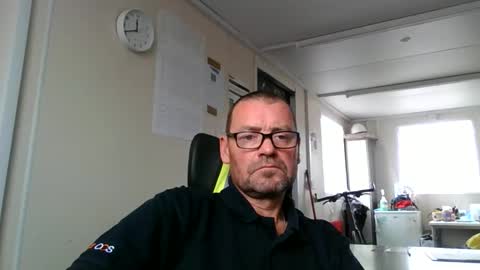 markyhowudoin online show from October 17, 10:41 am