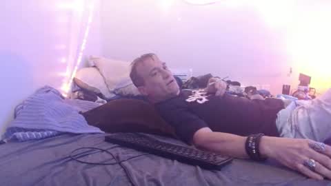 markymark101825061 online show from January 18, 1:08 am