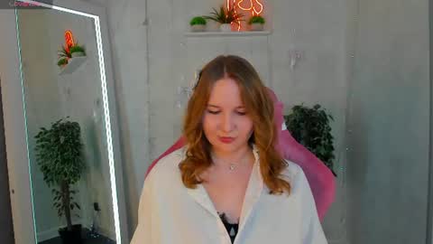 Emmaa online show from June 11, 1:05 am