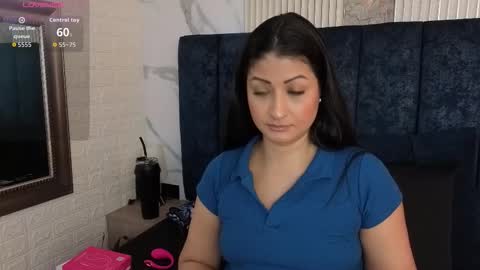 marscarlett online show from March 23, 12:10 pm