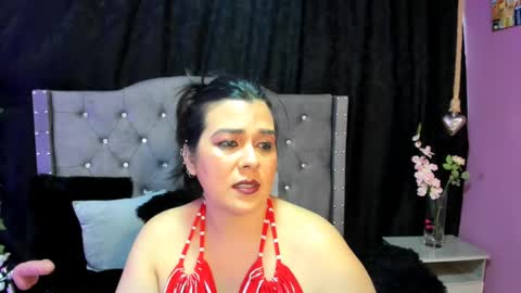 Snapshot of martina_foxy_ chatting on February 23, 12:27 pm MARTINA online show from February 23, 12:27 pm