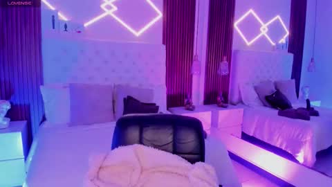 Martina online show from December 17, 10:22 am