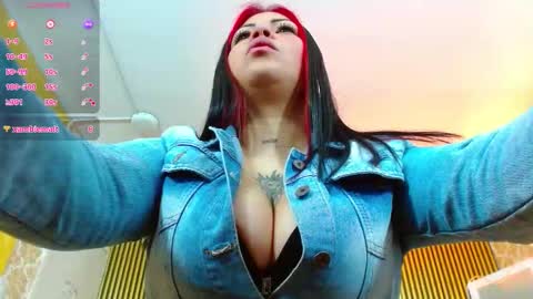 Hey im martina online show from October 25, 4:02 am