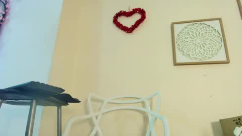 mary_cute9 online show from April 11, 12:31 pm