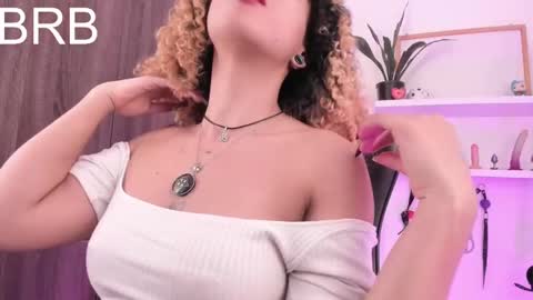 Mary Jane  online show from March 7, 4:34 am