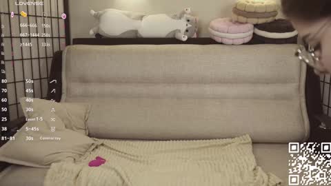 Mary online show from January 24, 11:45 pm