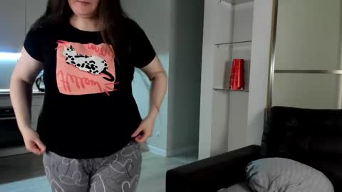 Mary online show from October 14, 6:44 pm