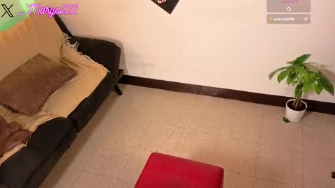 maryybellax online show from April 13, 12:04 am