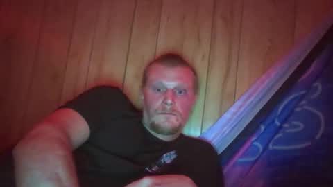 mascsissie online show from December 20, 5:40 pm