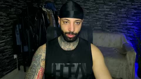 masculineguy69 online show from April 21, 7:59 am