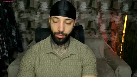 masculineguy69 online show from January 13, 7:38 am