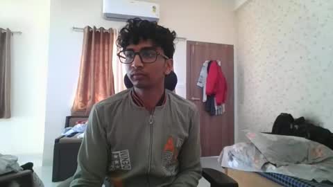 Mask Boy online show from February 4, 4:49 am