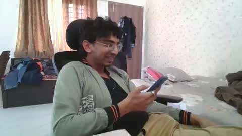 Mask Boy online show from November 26, 4:54 am