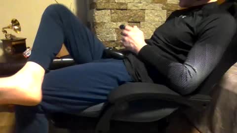 maskedyogaman online show from December 23, 3:34 am