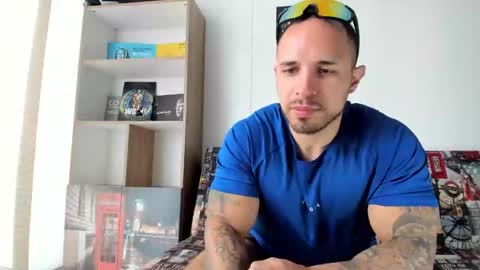 Snapshot of mason_fit chatting on February 11, 10:07 pm Mason Andre online show from February 11, 10:07 pm
