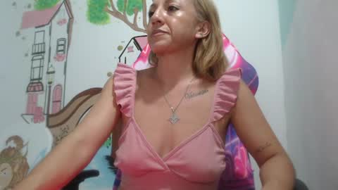 massiel ferreti online show from April 8, 11:41 pm