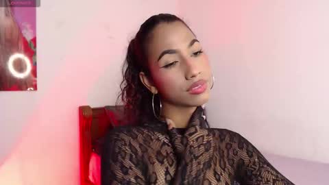 massielhot online show from December 23, 4:29 am