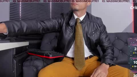 I am Massimo online show from February 2, 12:34 pm