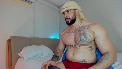 massimo online show from November 2, 12:10 am