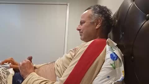 Erix online show from October 27, 10:37 am