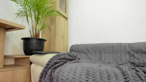 doriam online show from March 3, 1:29 pm