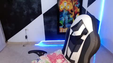 master_black777 online show from February 28, 9:52 pm