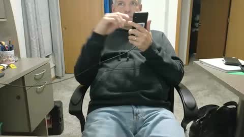 Master Thorn online show from November 30, 3:02 am