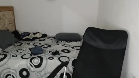 Snapshot of masteralda09 chatting on October 13, 2:35 am Alpha junior online show from October 13, 2:35 am