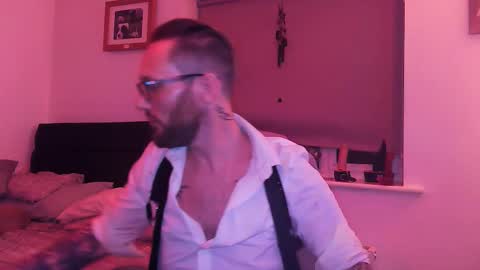 masterbailey online show from February 20, 10:23 pm