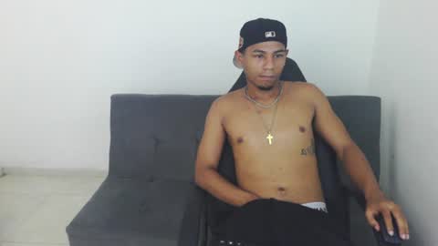 masters_latins online show from July 24, 11:57 pm