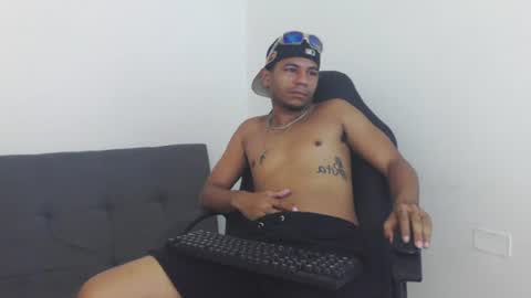 masters_latins online show from July 28, 4:39 pm