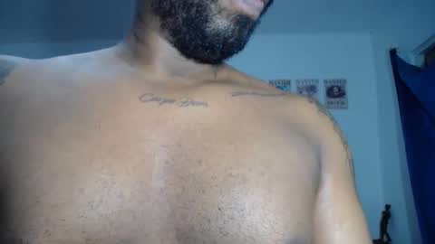 Snapshot of mastershow69 chatting on October 4, 11:57 pm camilo online show from October 4, 11:57 pm