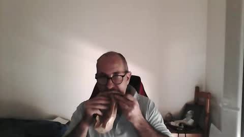 mat11efou online show from April 21, 12:23 pm