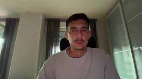 Aaron online show from June 14, 6:43 pm
