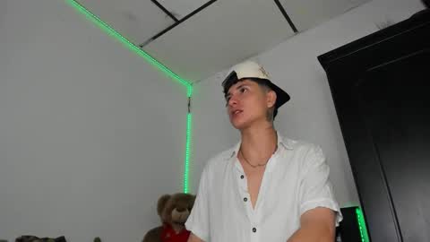 mateo_escobar online show from February 27, 2:37 am