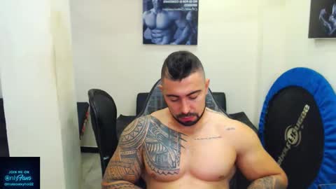 Mateo online show from February 15, 1:32 pm