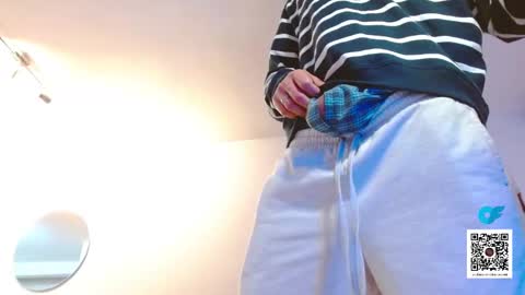 STRURIBE ON INSTAGRAM online show from November 24, 2:10 am