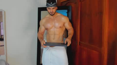 Snapshot of mathews_smith chatting on October 11, 5:38 pm mathews_smith online show from October 11, 5:38 pm
