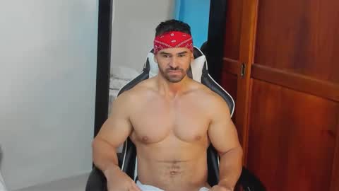 mathews_smith online show from February 7, 11:57 am